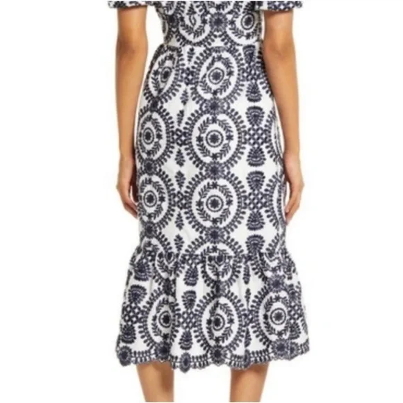 Adelyn Rae Luisa Embroidered Midi Dress blue - Picture 2 of 9